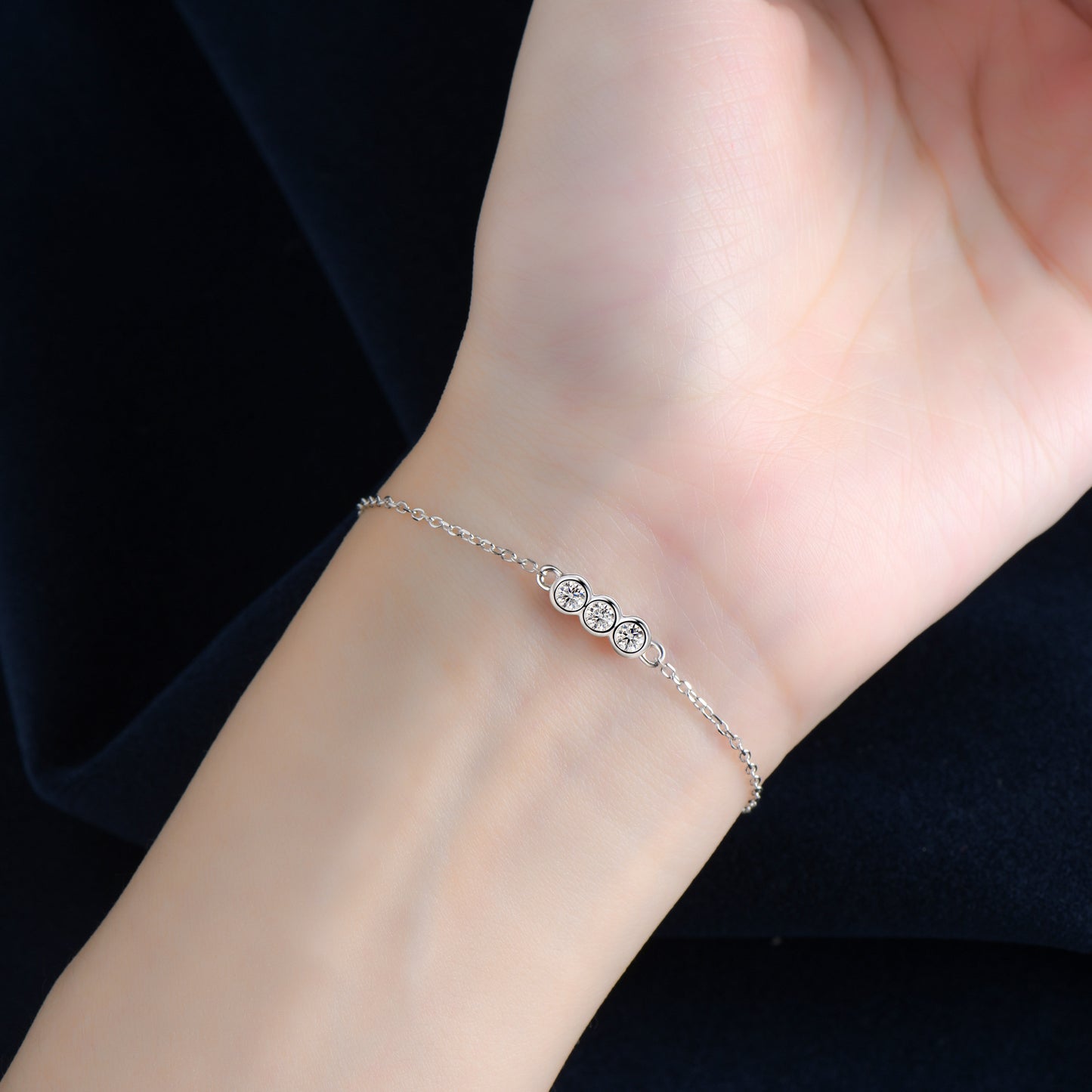 DEC Forever Stone Moissanite Bracelet