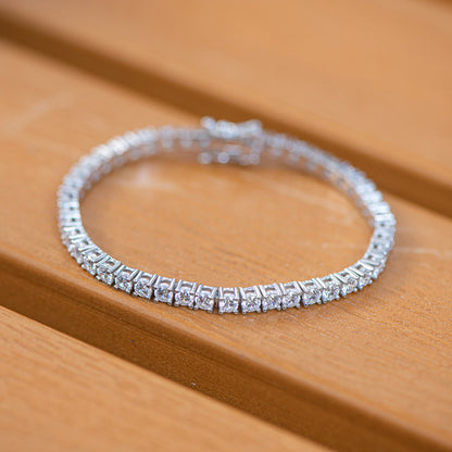 DEC The Dazzling Stars Moissanite Bracelet